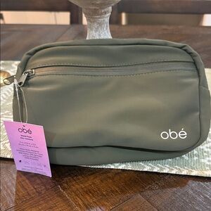 Obé Olive Green Crossbody Bag